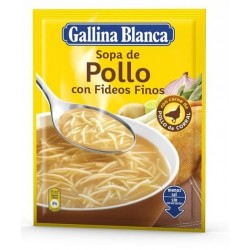 Sopa sobre de pollo con fideos finos